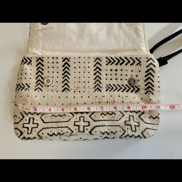 Artisan wristlet - Picture 5 of 6